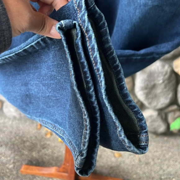 Signature by Levi Strauss Athletic Women's Jeans Size 28/30 - Picture 7 of 8